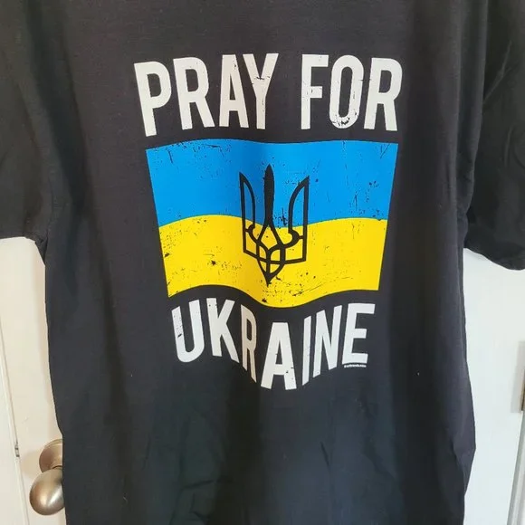 PRAY FOR UKRAINE NEW ADULT BLACK TEE SHIRTS - Picture 1 of 1